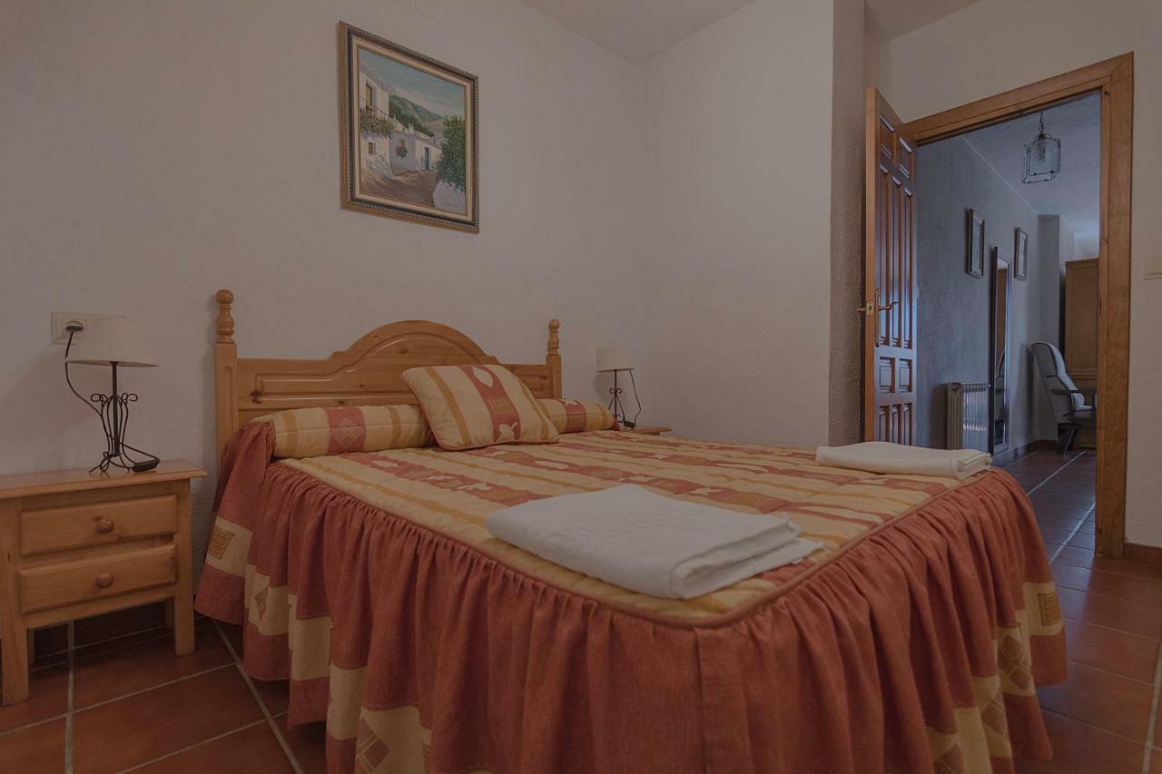 Apartamentos Rurales Las Chimeneas カピレイラ エクステリア 写真